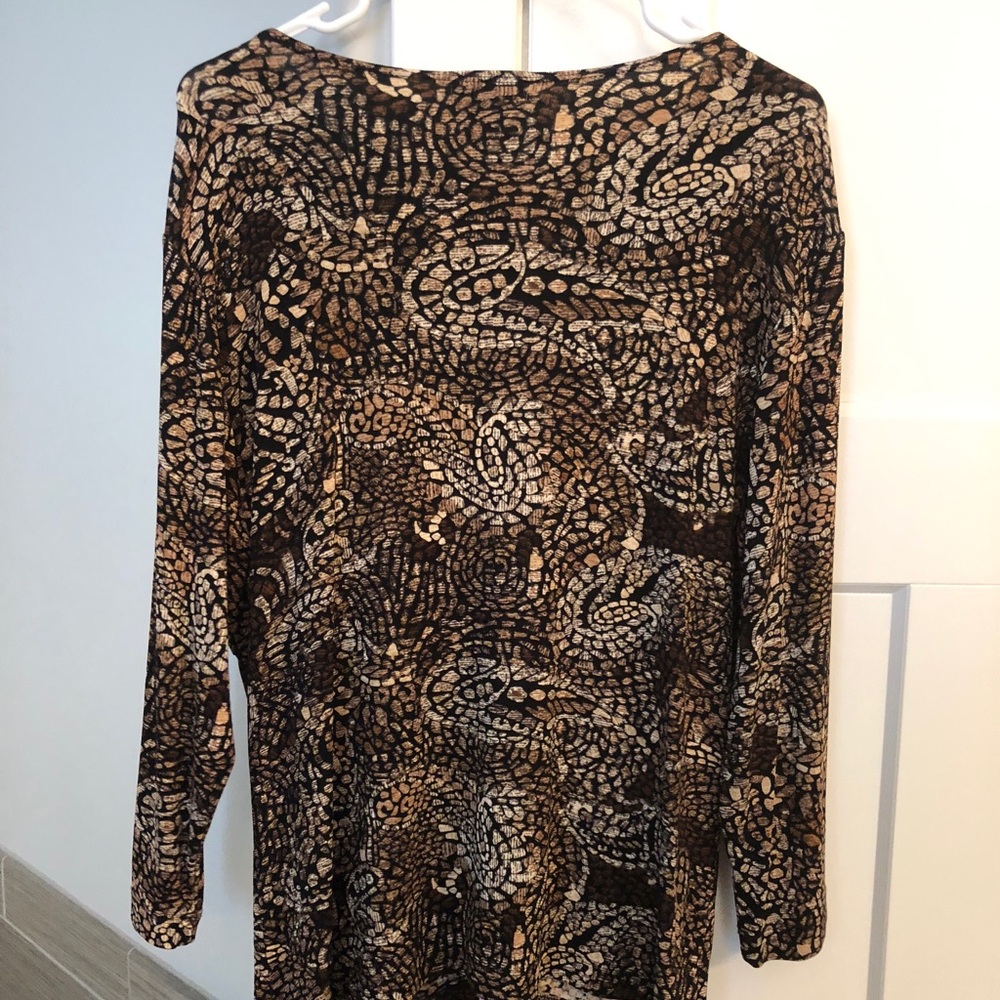 Chico’s Travelers stretch blouse